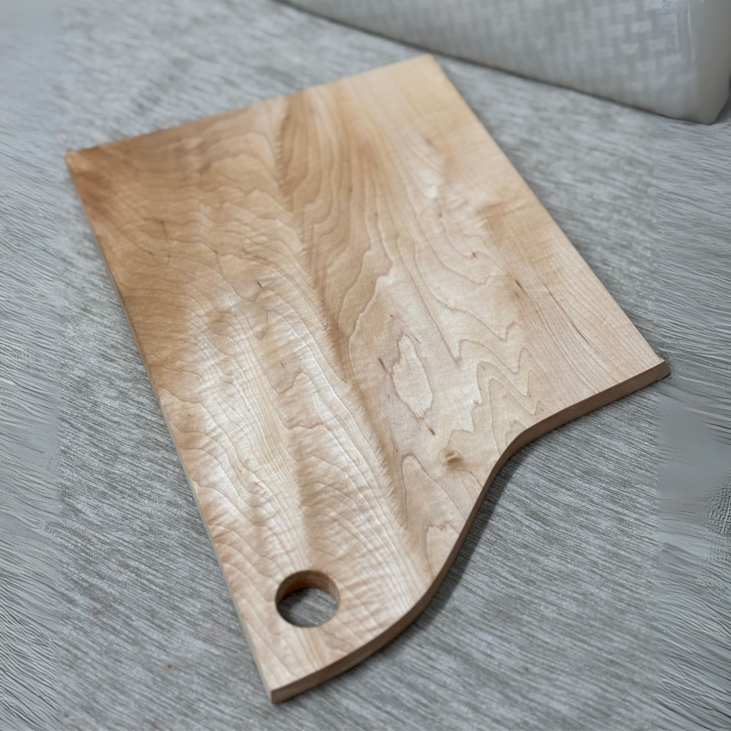 Organic Style Cutting Board